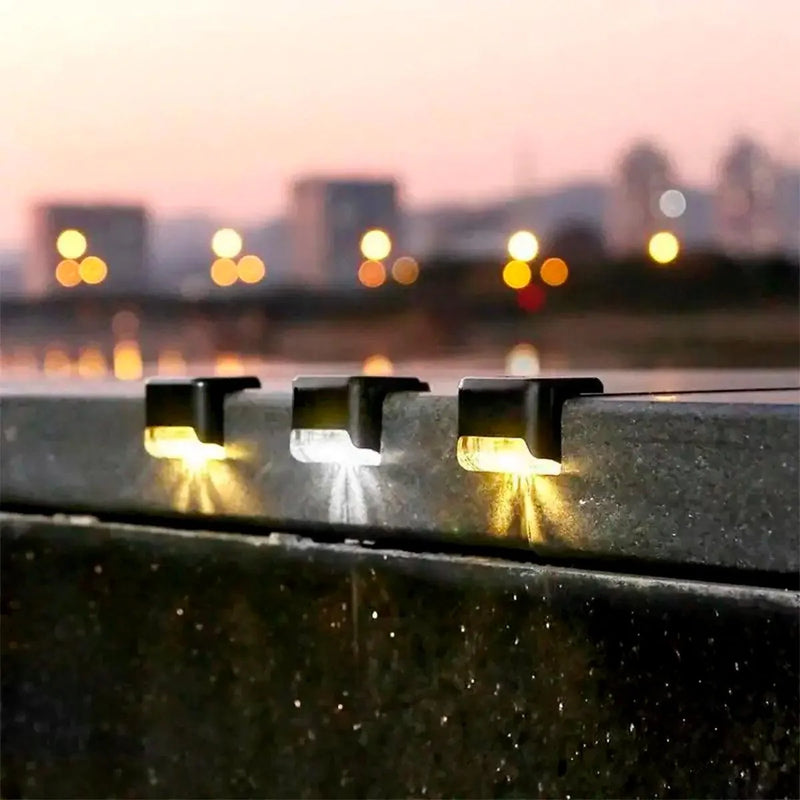 Luminária Led Solar para Áreas Externas Solaris