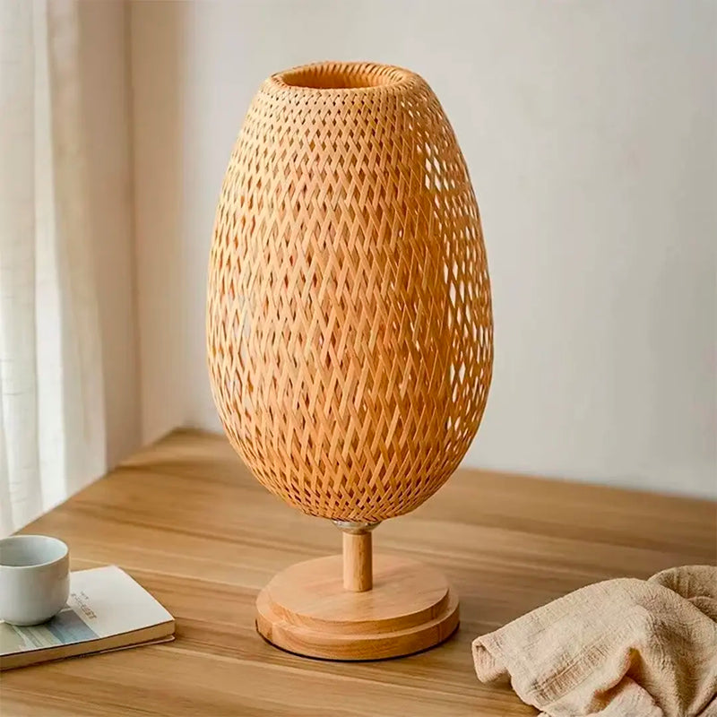 Luminária de Mesa Rattan Artesanal