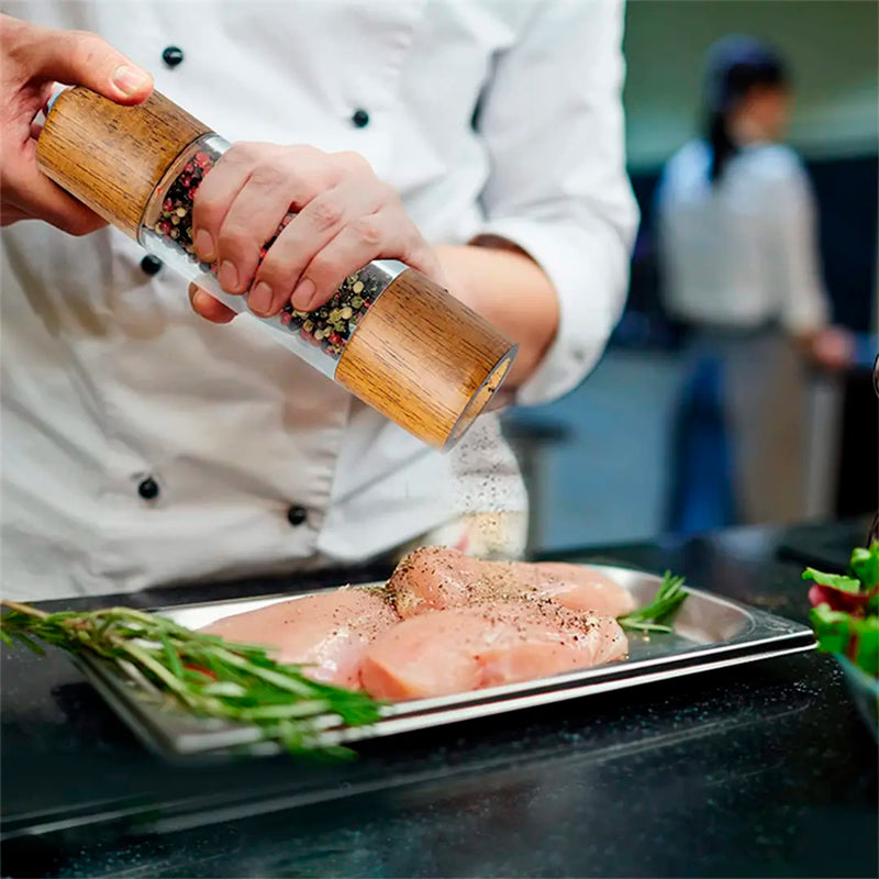 Moedor de Pimenta Manual de Madeira